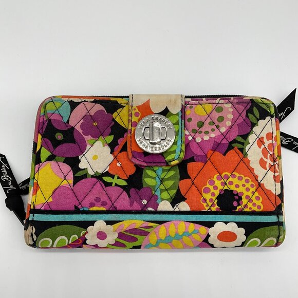 VERA BRADLEY FLORAL TURNLOCK CLASP WALLET Quilted - Picture 1 of 6
